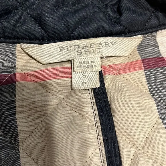 Women’s Burberry Brit black jacket
